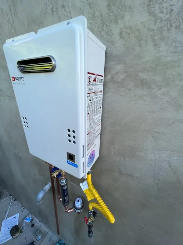 Tankless water heater installation for Simi Valley Town Center homes